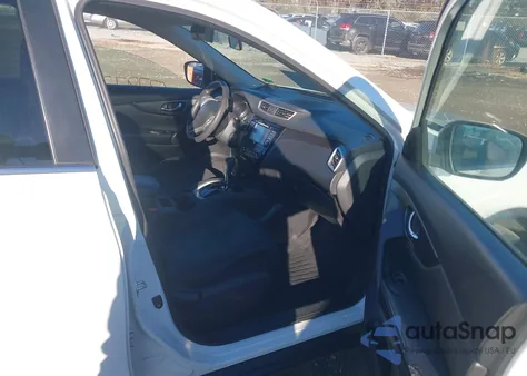 2014 Nissan Rogue Sv z USA, uszkodzony, nr VIN 5N1AT2ML9EC767875